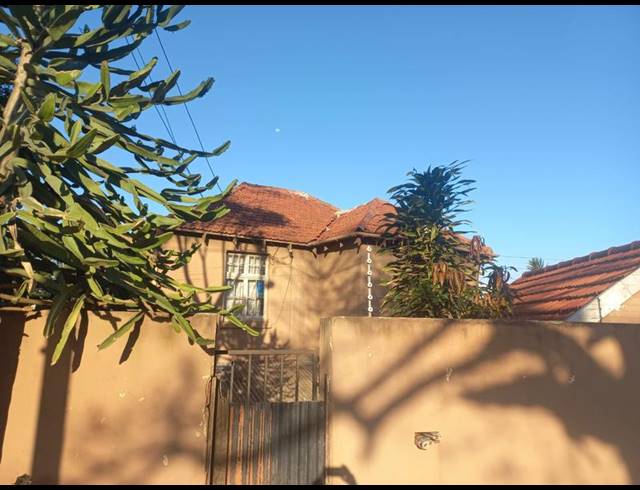 3 BEDROOM HOUSE FOR SALE IN WINDERMERE
